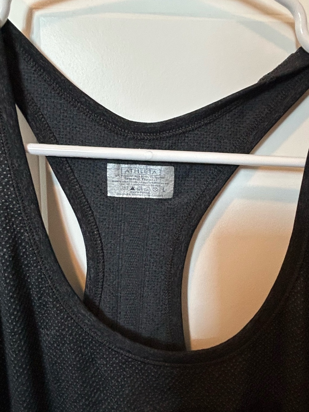 Athleta Black Seamless Racerback Tank large - Picture 2 of 4